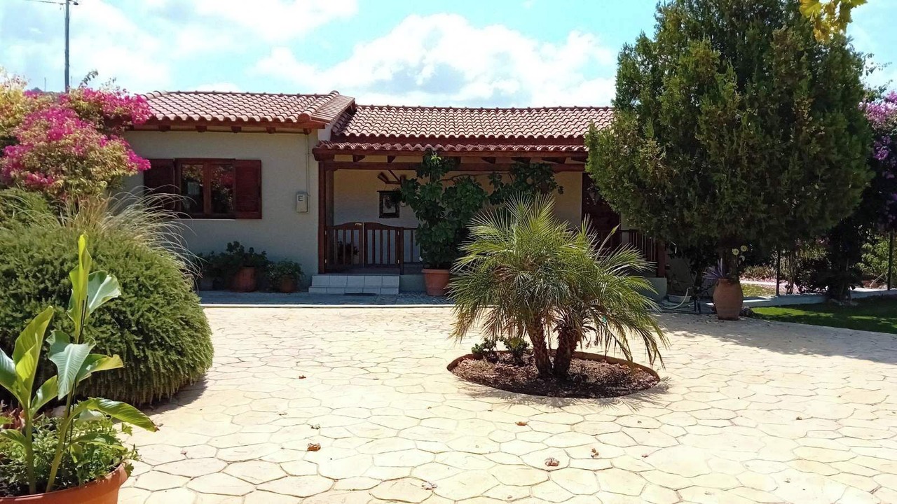 Photo of Outdoor in Geropotamos