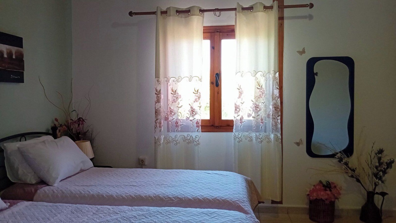 Photo of Bedroom in Geropotamos