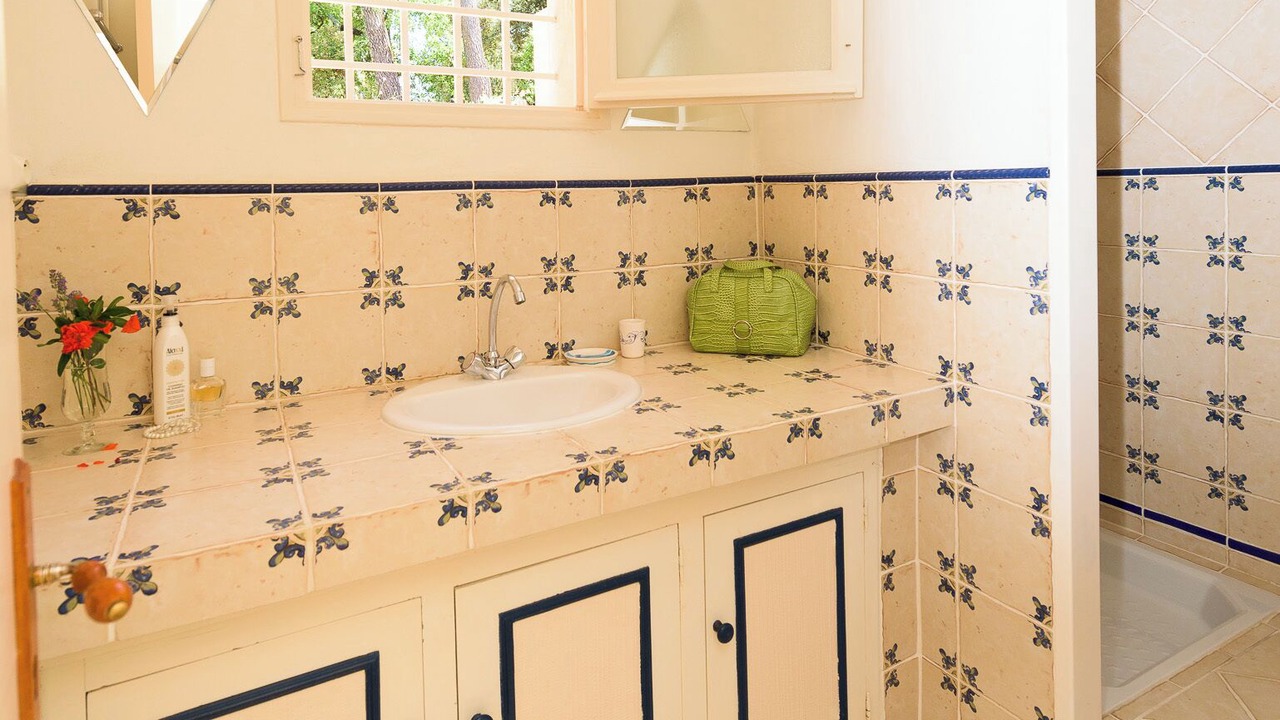 Photo of Bathroom in Carces