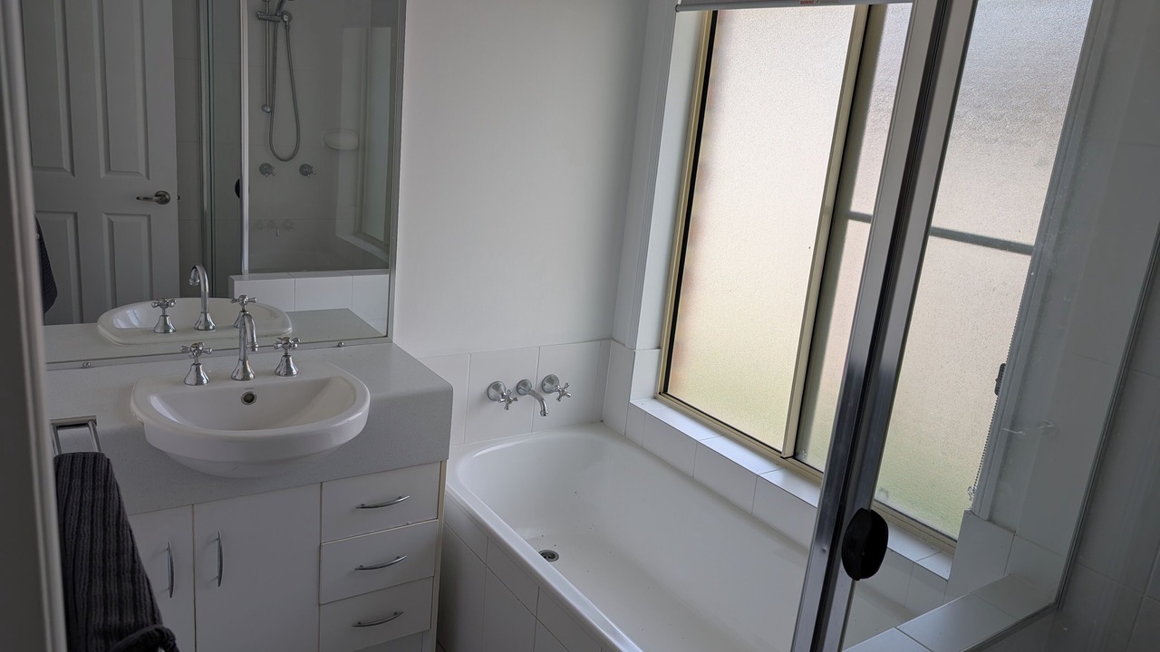 Photo of Bathroom in Oxenford