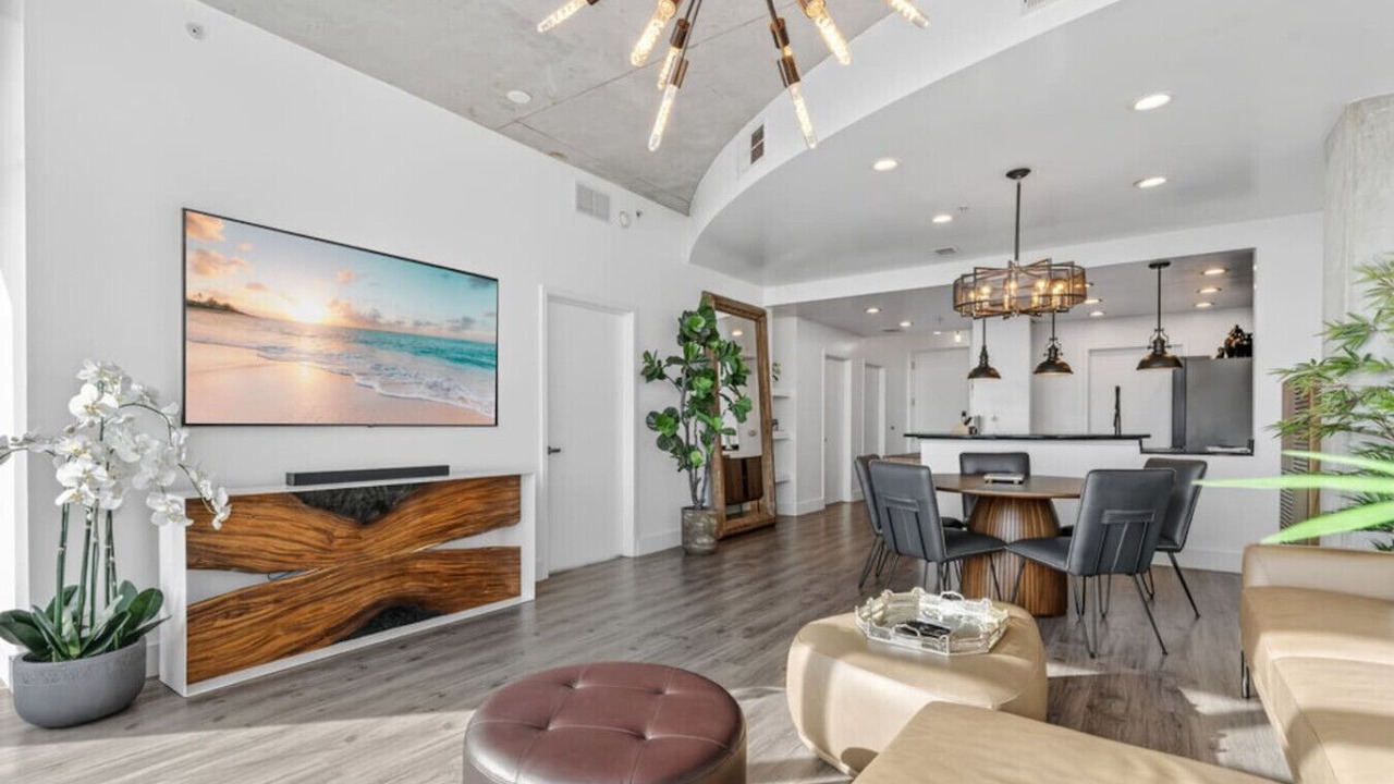 Photo of Livingroom in South Eola