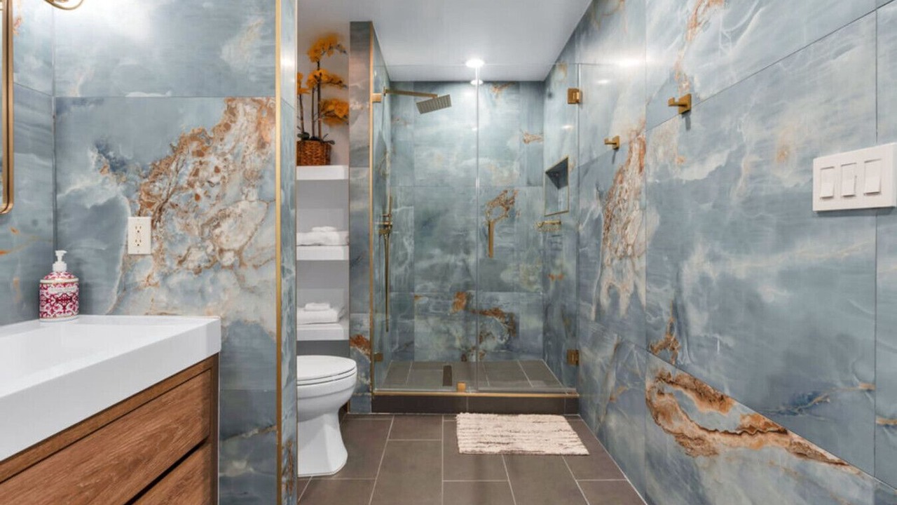 Photo of Bathroom in South Eola