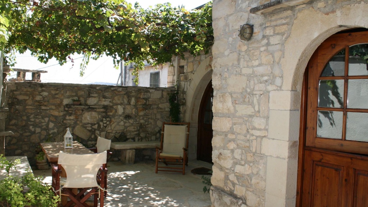 Photo of Outdoor in Douliana