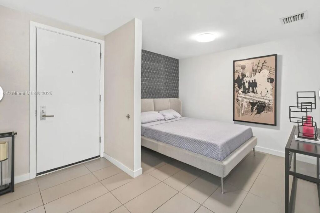 Photo of Bedroom in Town Square