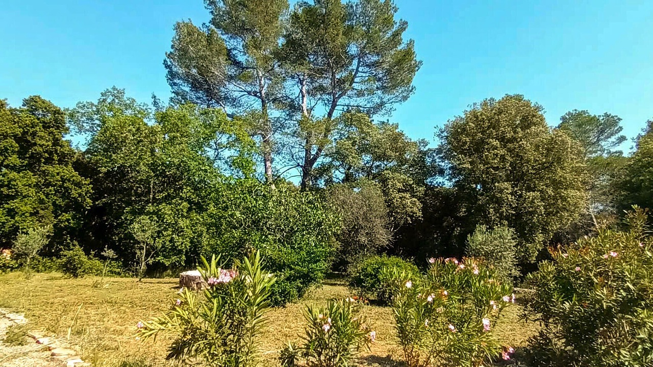 Photo of Bedroom in Besse-sur-Issole