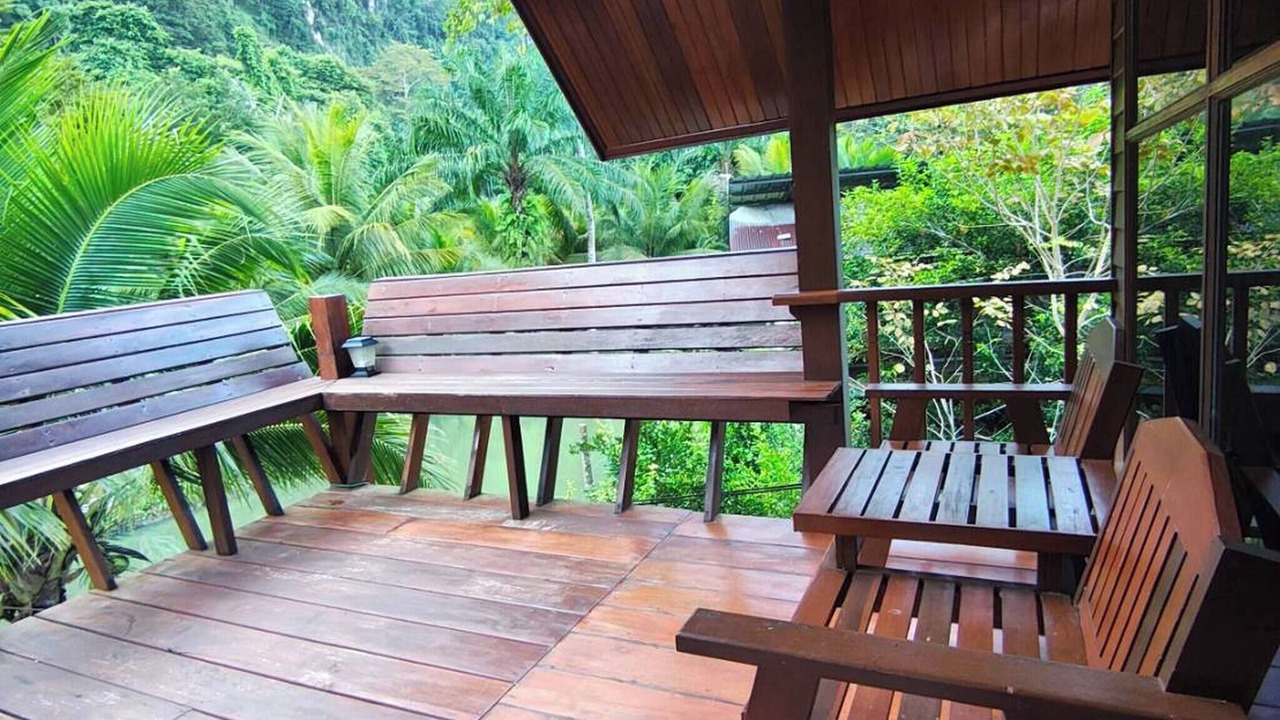 Photo of Patio Balcony in Ao Luek
