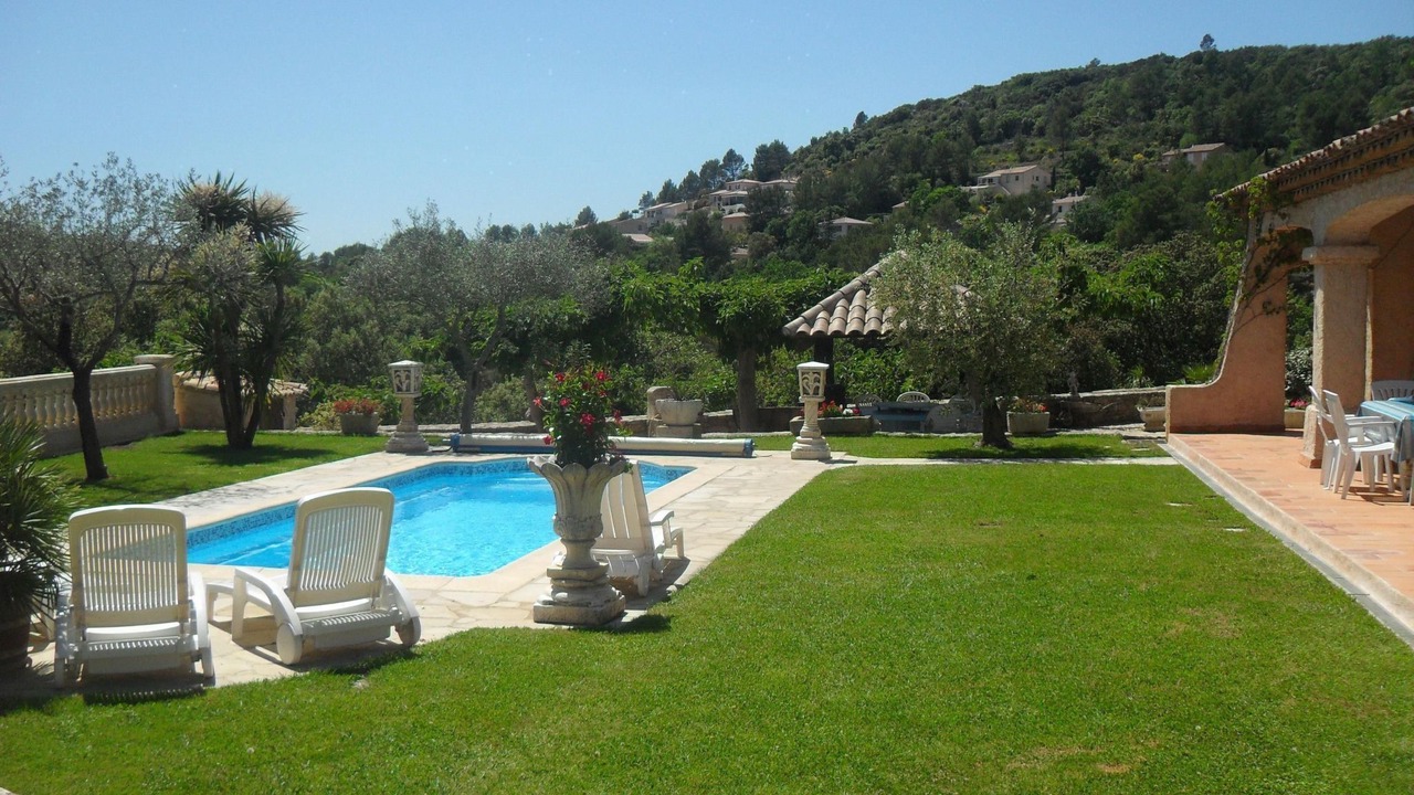 Photo of Others in Cabasse