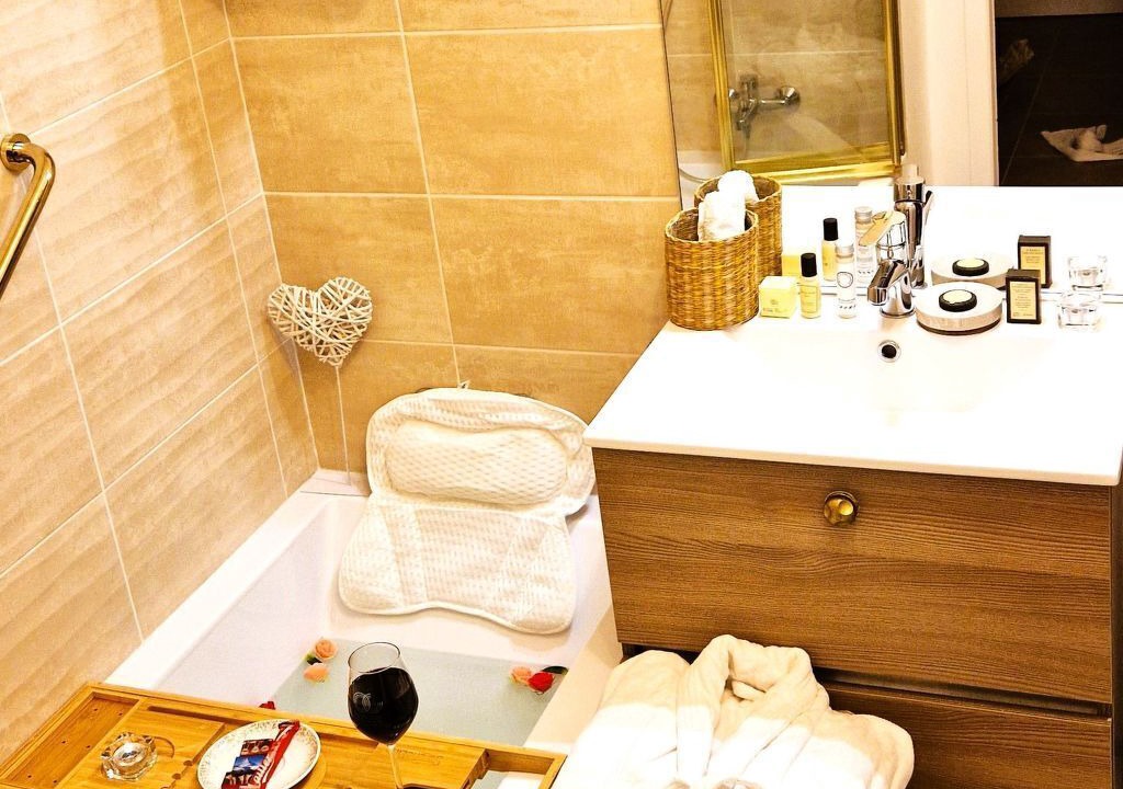 Photo of Bathroom in Cluses