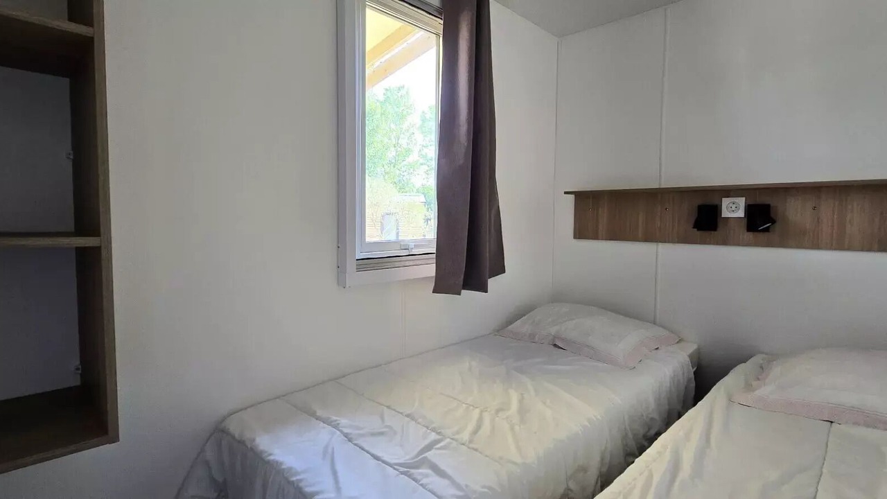 Photo of Bedroom in Saint-Laurent-du-Verdon