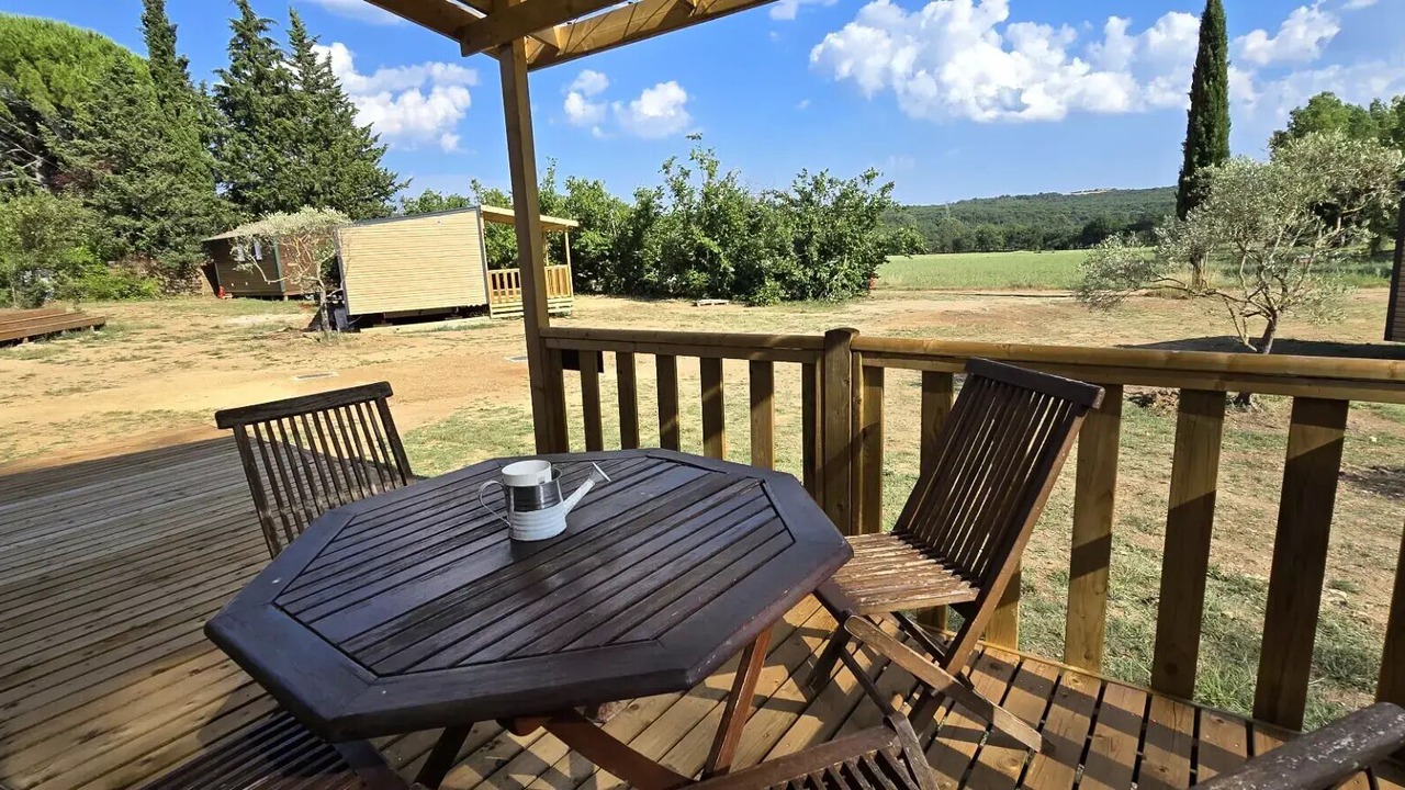 Photo of Outdoor in Saint-Laurent-du-Verdon