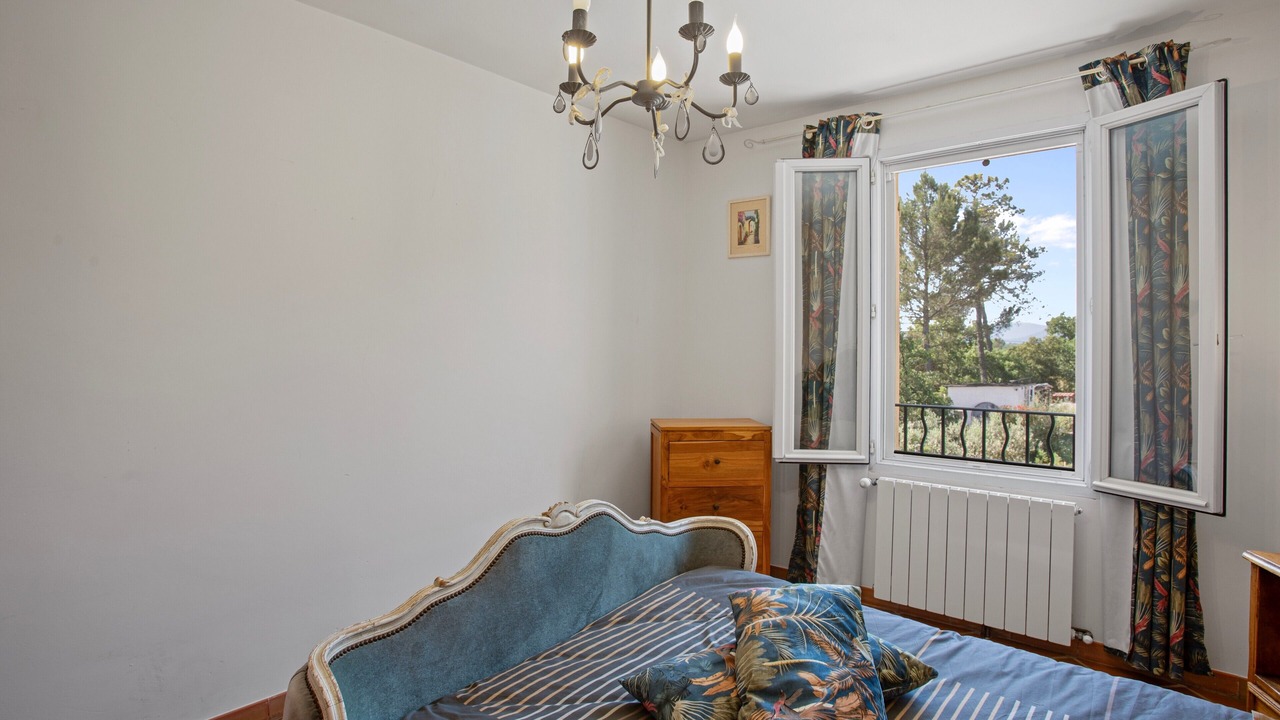 Photo of Bedroom in Saint-Maximin-la-Sainte-Baume
