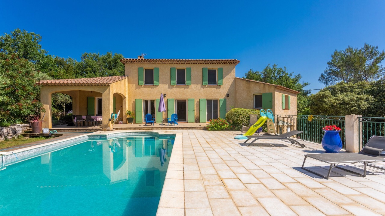 Photo of Outdoor in Saint-Maximin-la-Sainte-Baume