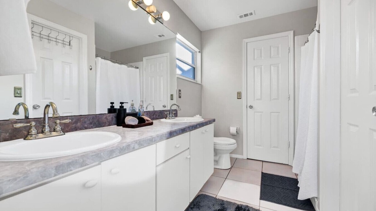 Photo of Bathroom in Indian Point