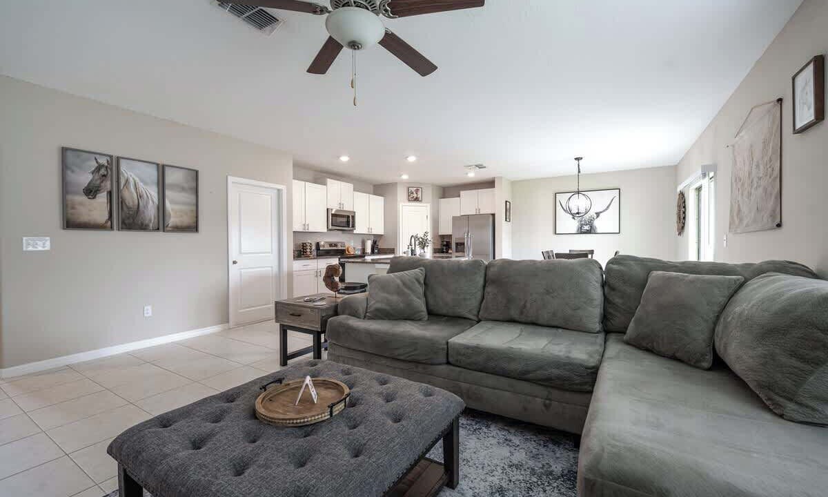 Photo of Livingroom in Fussels Corner