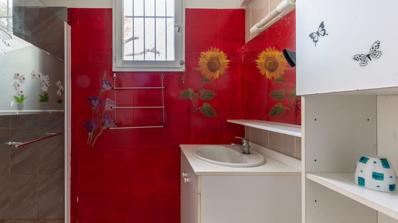 Photo of Bathroom in Repenti