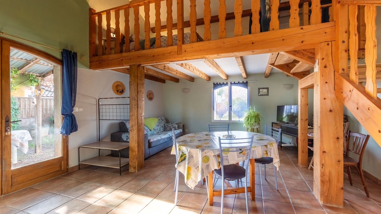 Photo of Livingroom in Repenti