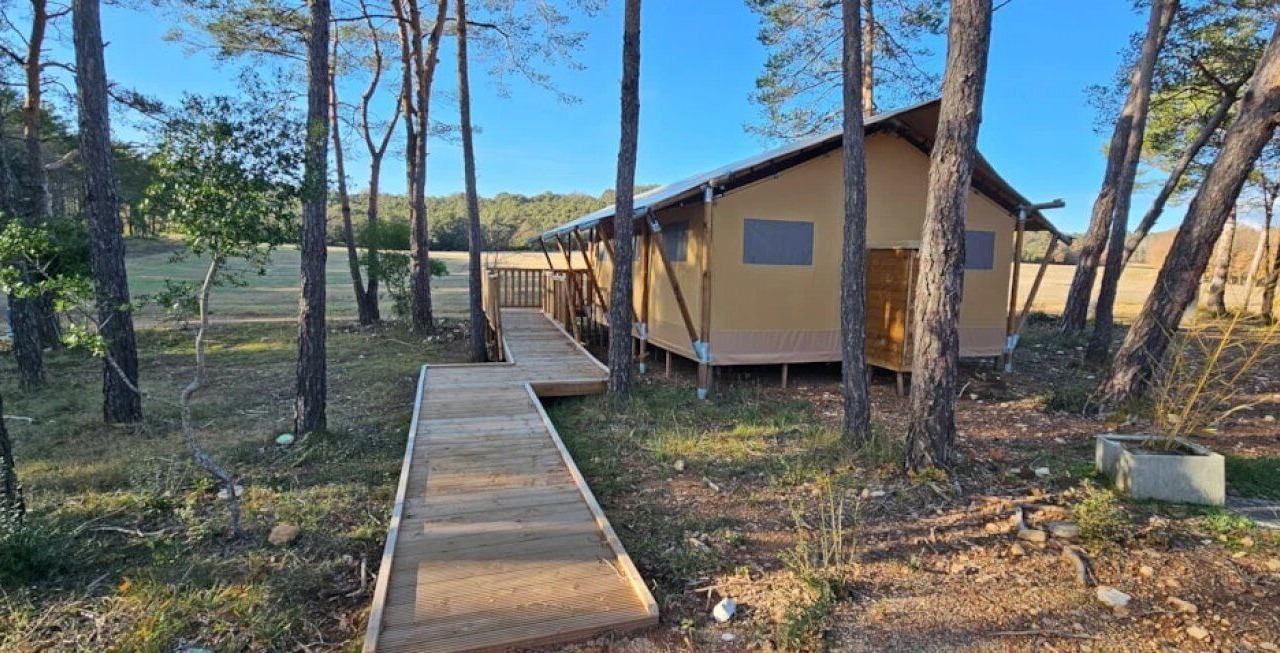 Photo of Outdoor in Saint-Laurent-du-Verdon