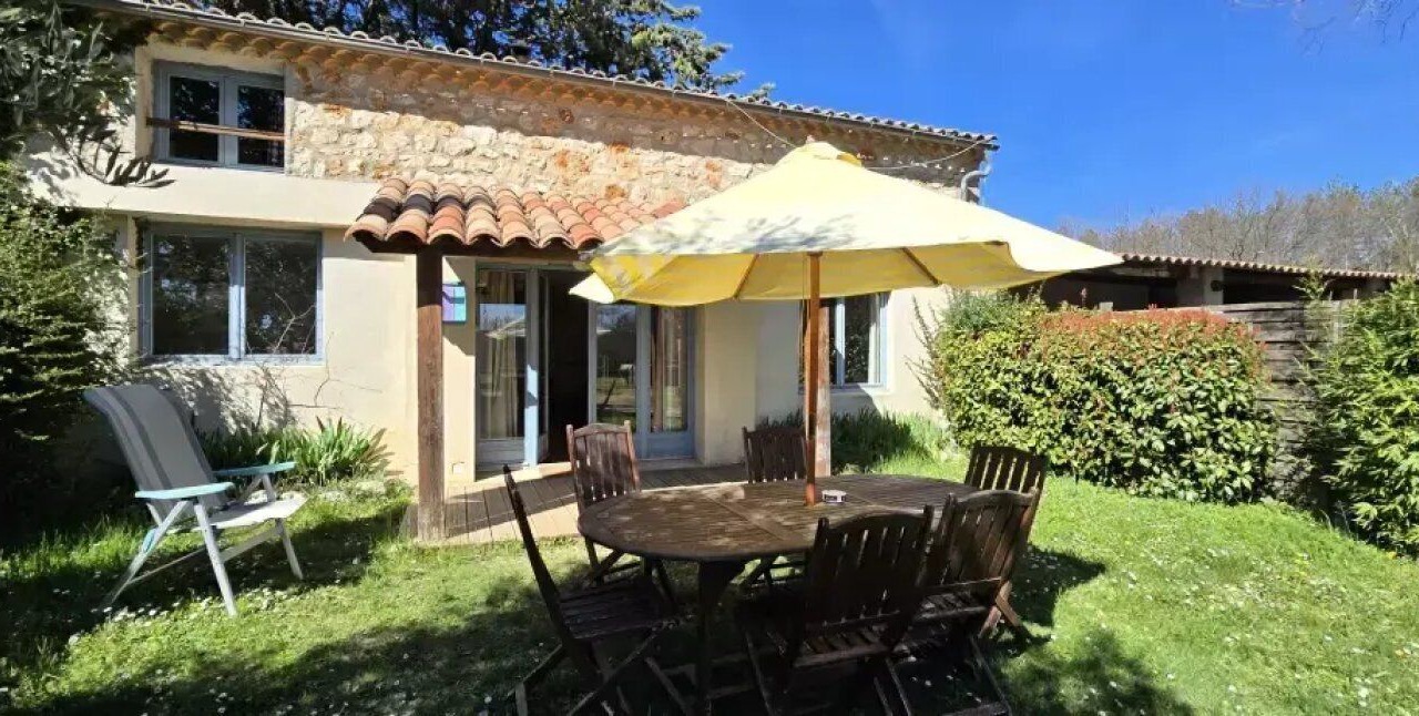 Photo of Outdoor in Saint-Laurent-du-Verdon