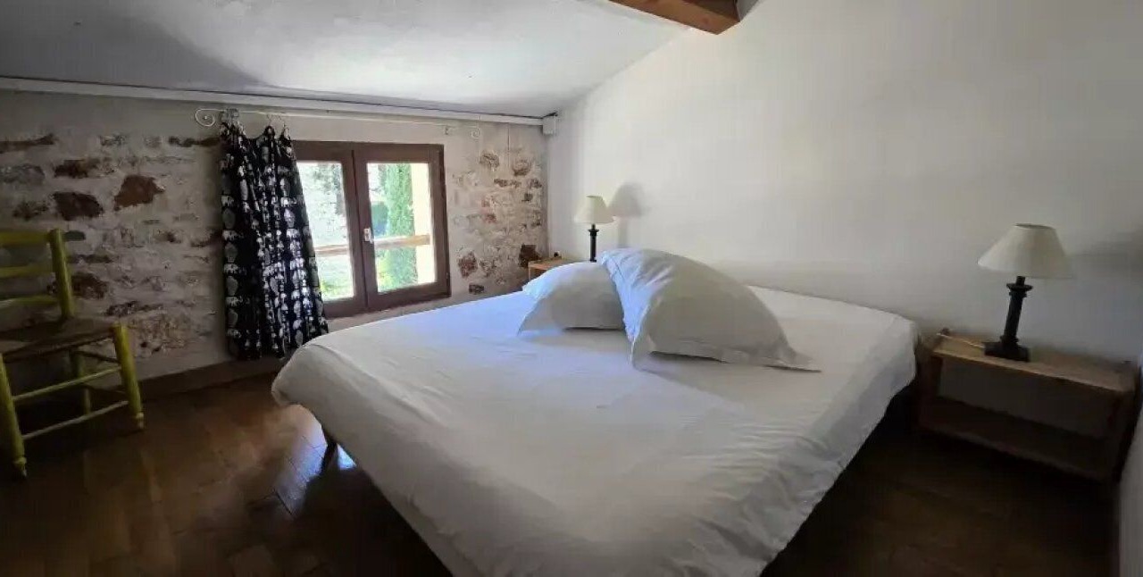 Photo of Bedroom in Saint-Laurent-du-Verdon
