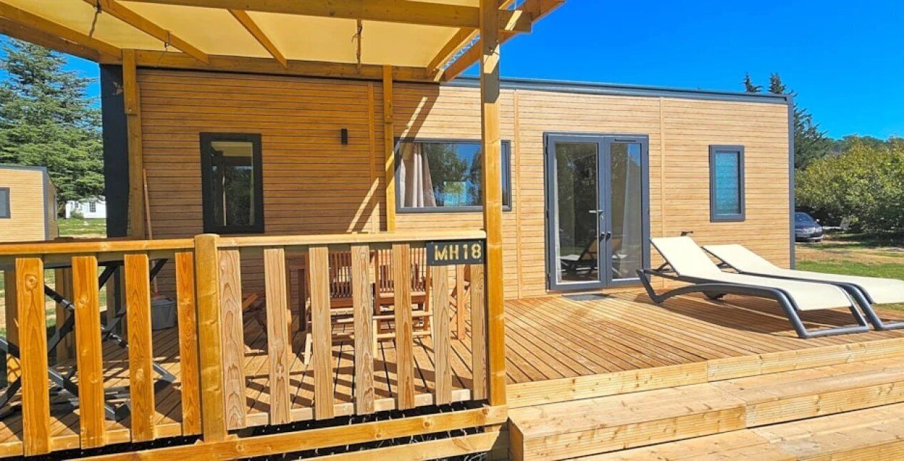 Photo of Patio Balcony in Saint-Laurent-du-Verdon