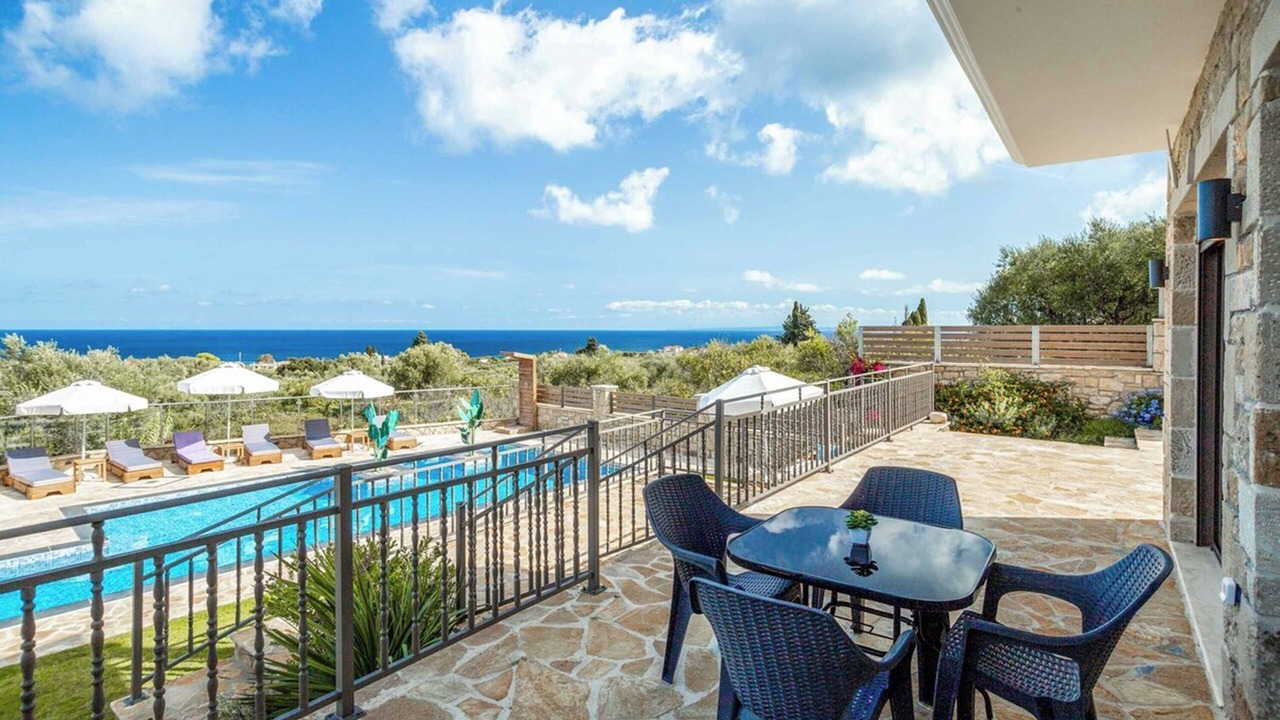 Photo of Outdoor in Neromilos