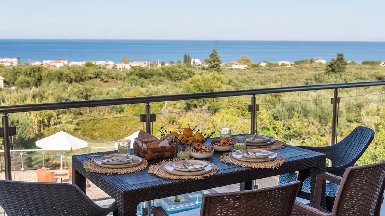 Photo of Outdoor in Neromilos