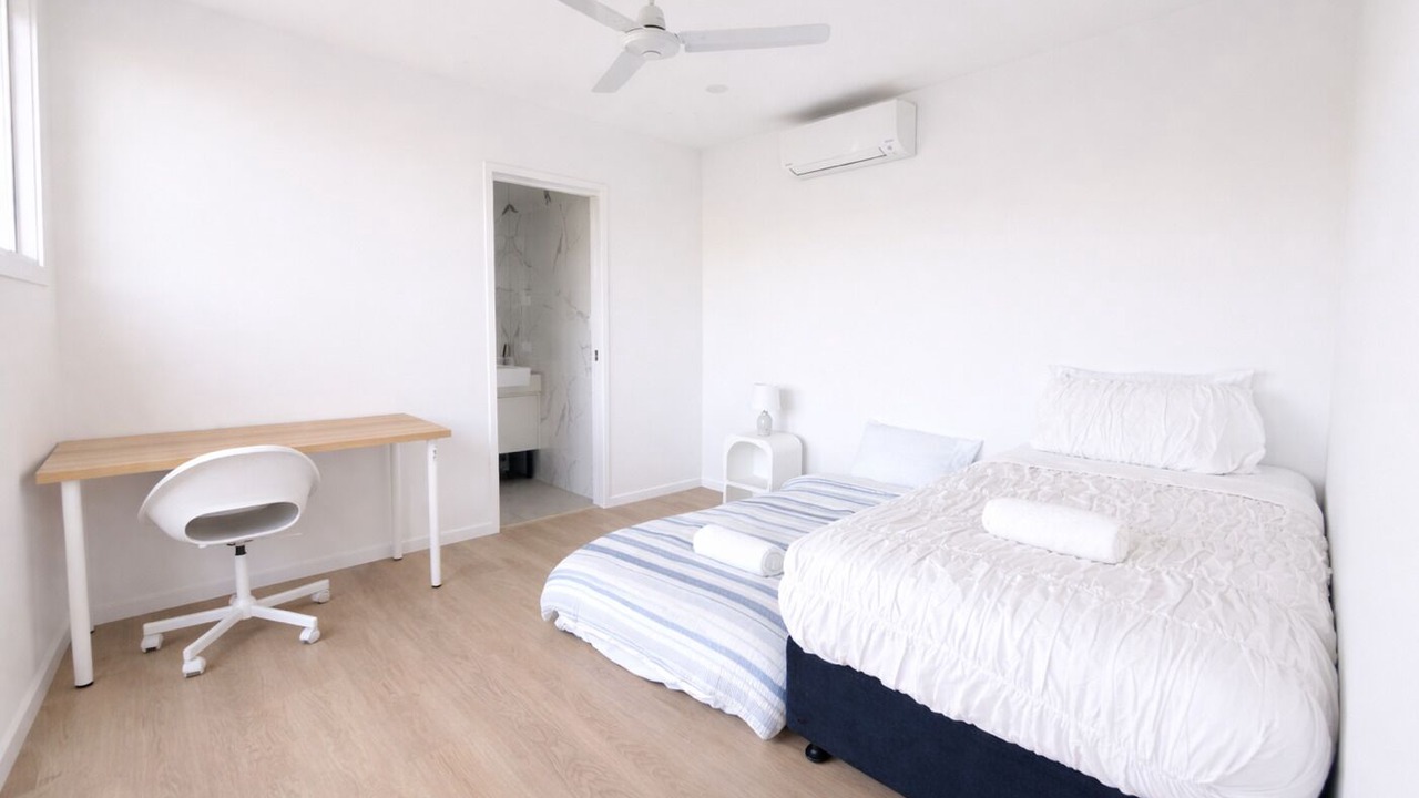 Photo of Bedroom in Mermaid Waters