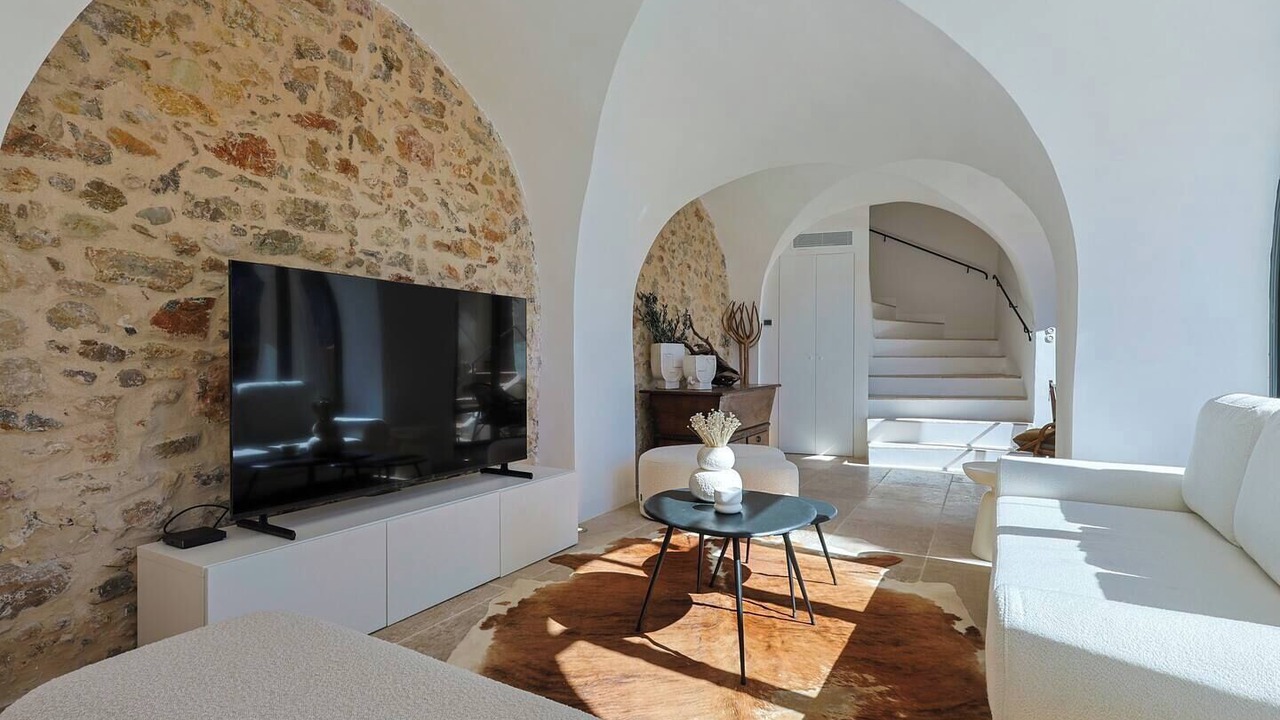 Photo of Bedroom in Ollioules