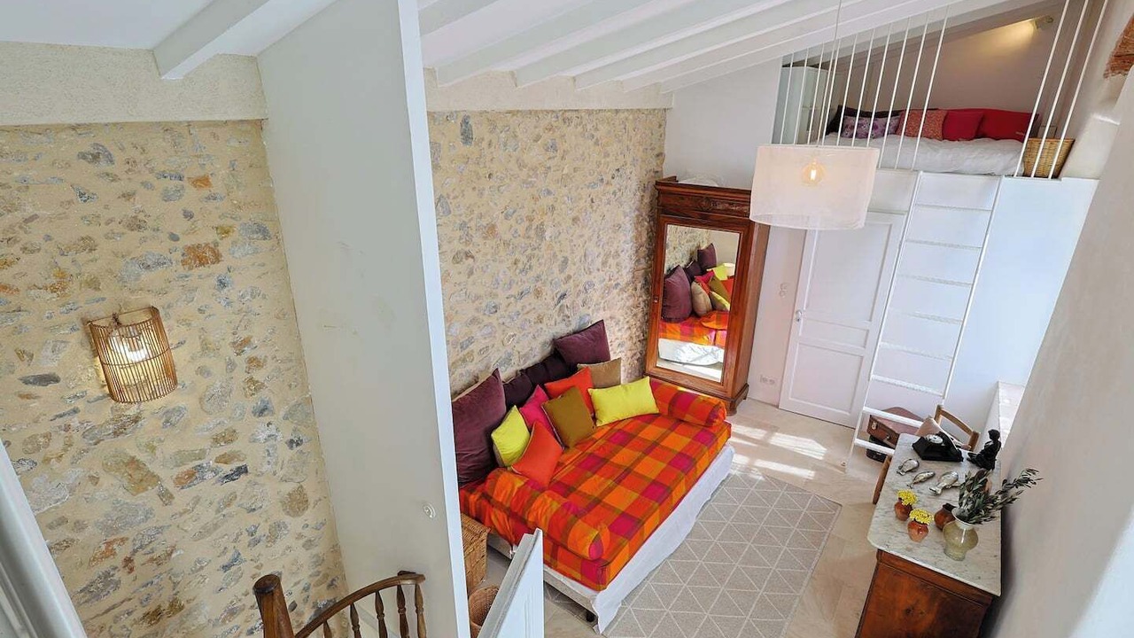 Photo of Bedroom in Ollioules