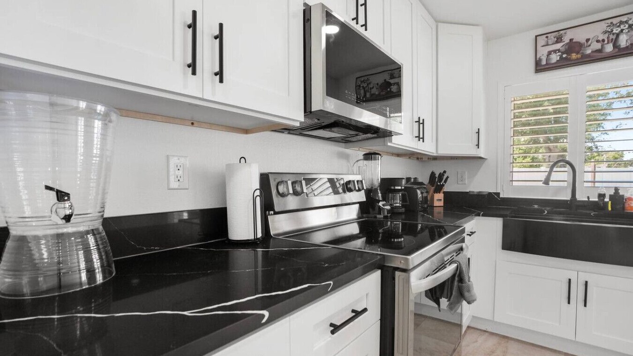 Photo of Kitchen in Limona Improvement