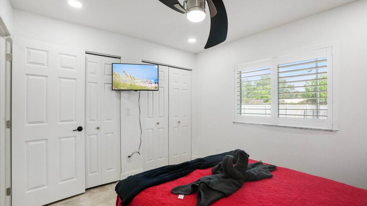 Photo of Bedroom in Limona Improvement