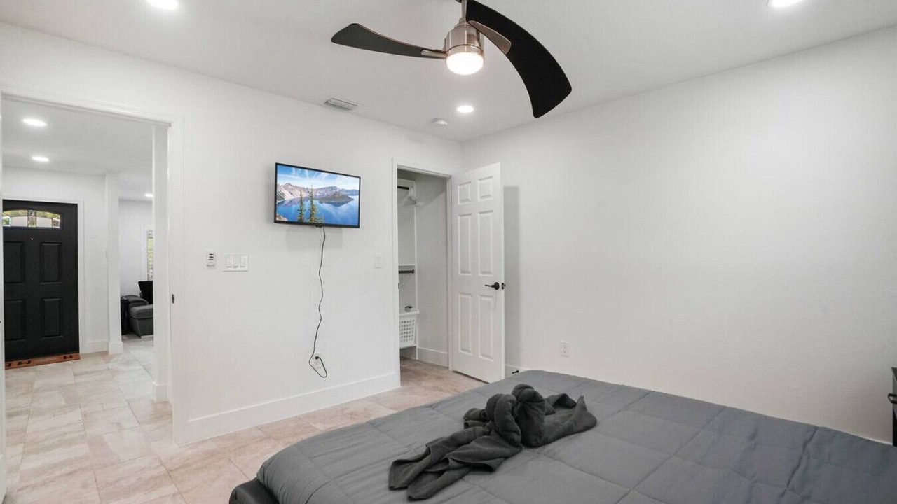 Photo of Bedroom in Limona Improvement