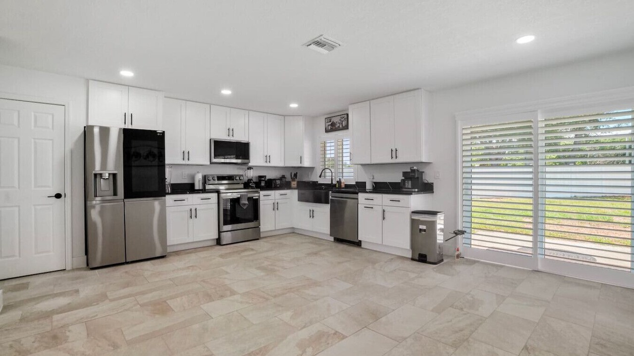 Photo of Kitchen in Limona Improvement