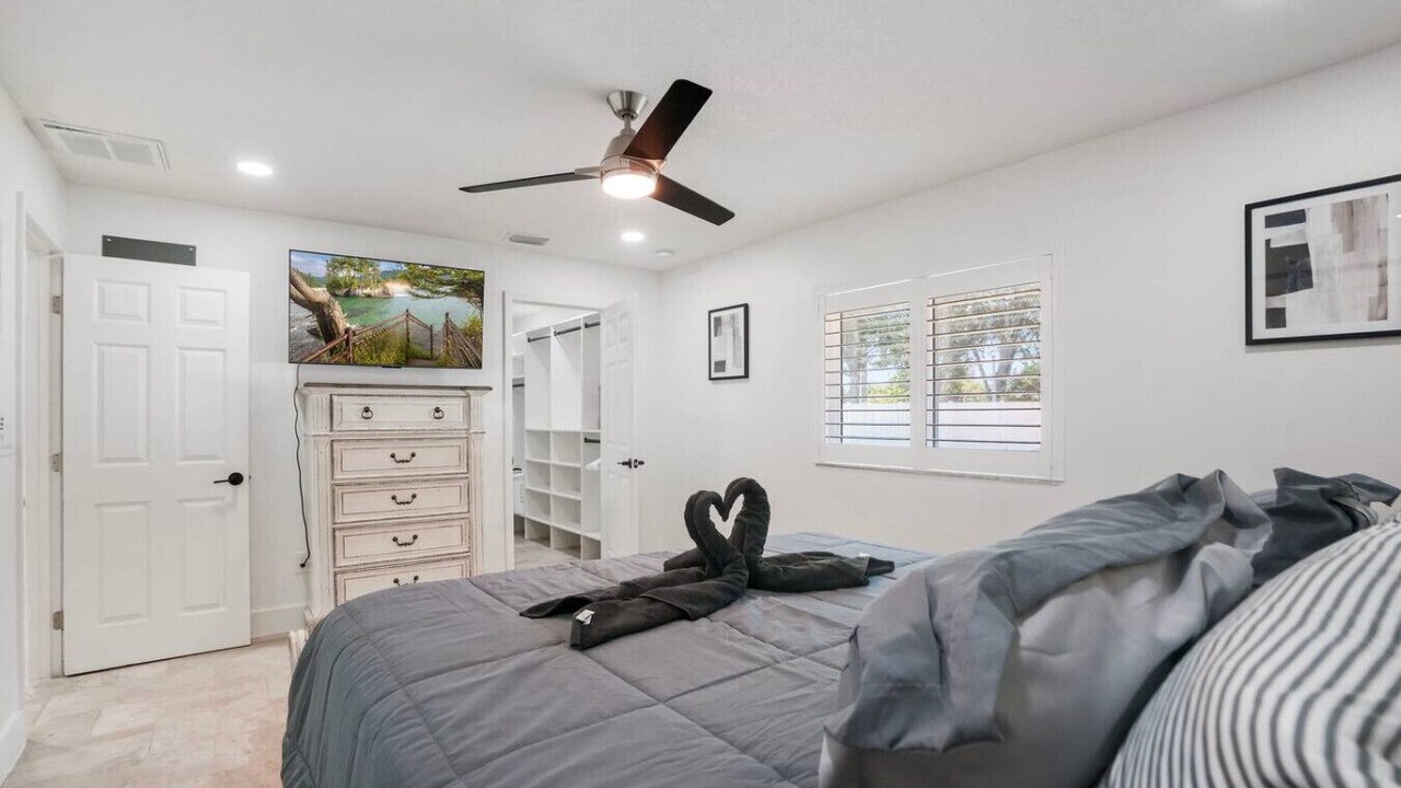 Photo of Bedroom in Limona Improvement