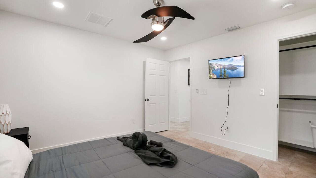 Photo of Bedroom in Limona Improvement