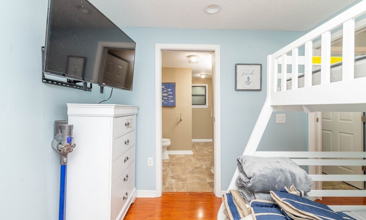 Photo of Bedroom in Balm