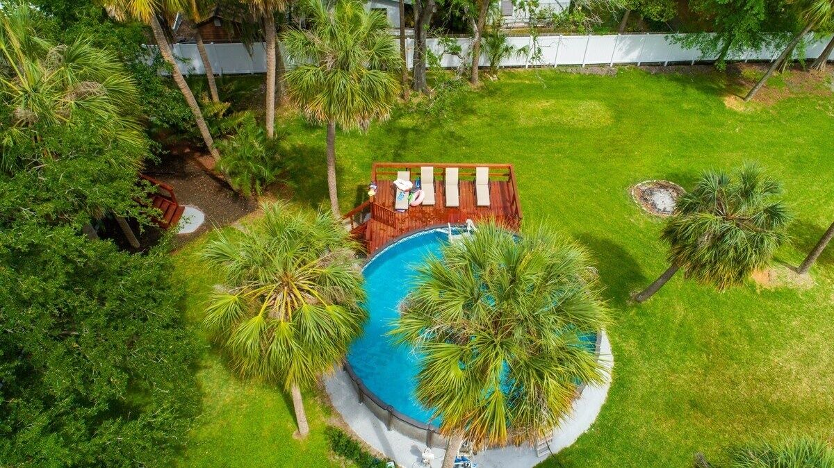 Photo of Outdoor in Balm