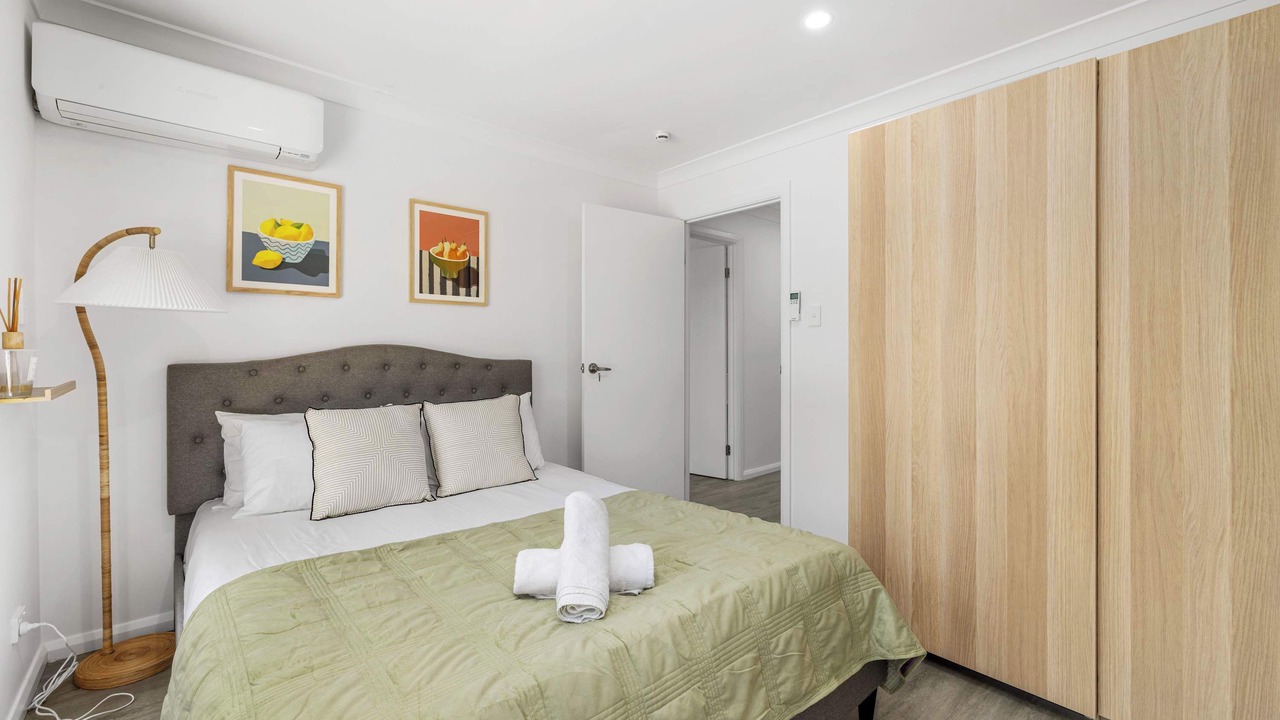 Photo of Bedroom in Helensvale
