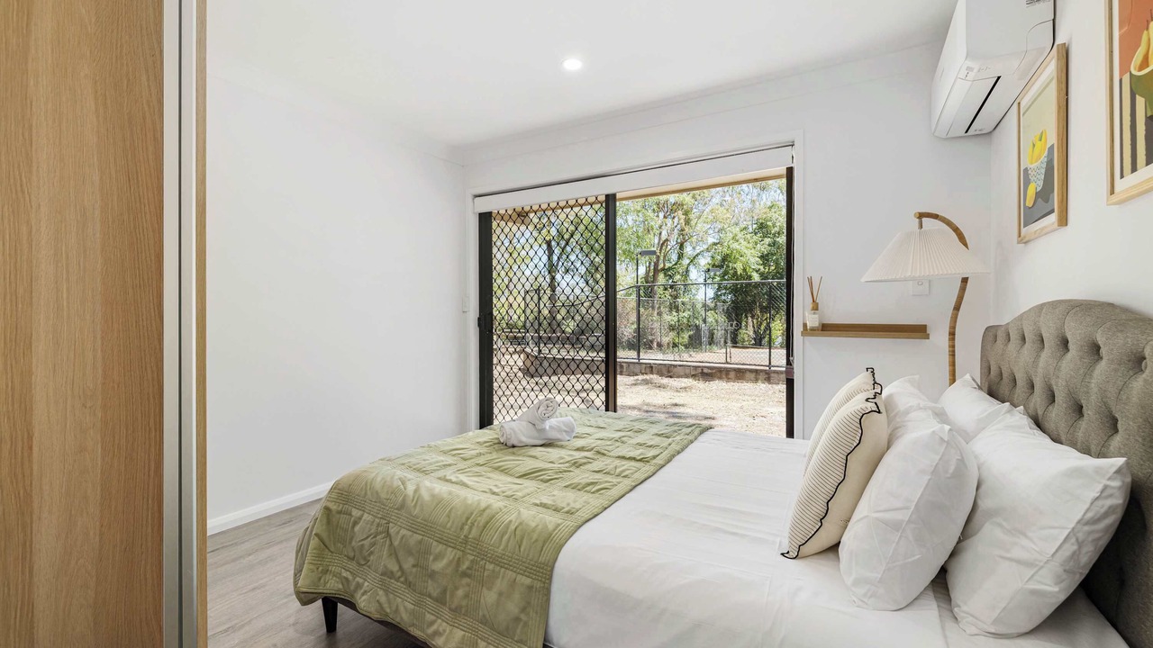 Photo of Bedroom in Helensvale
