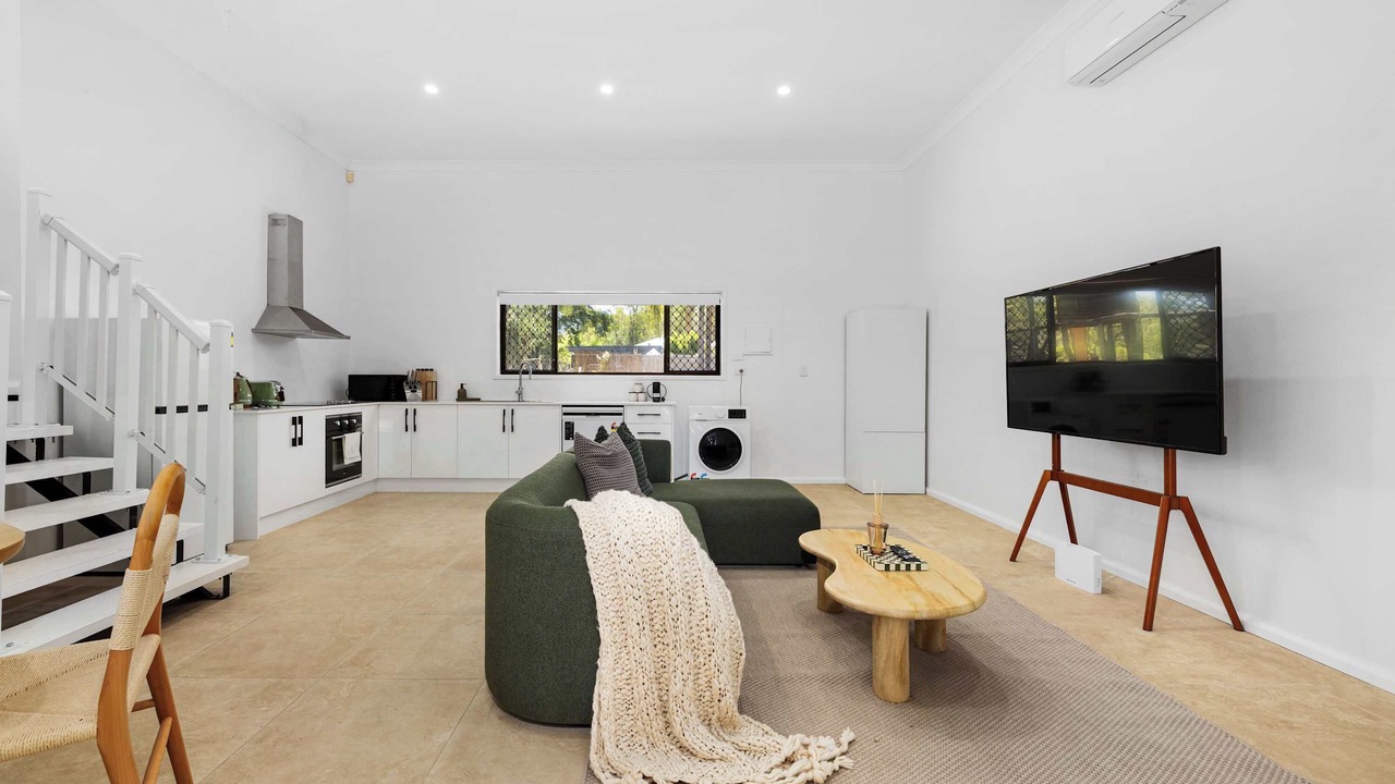 Photo of Livingroom in Helensvale