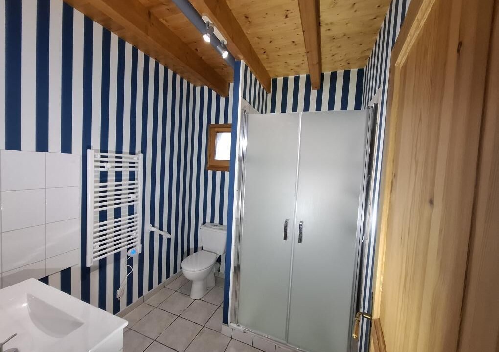 Photo of Bathroom in Saint-Genes-Champanelle
