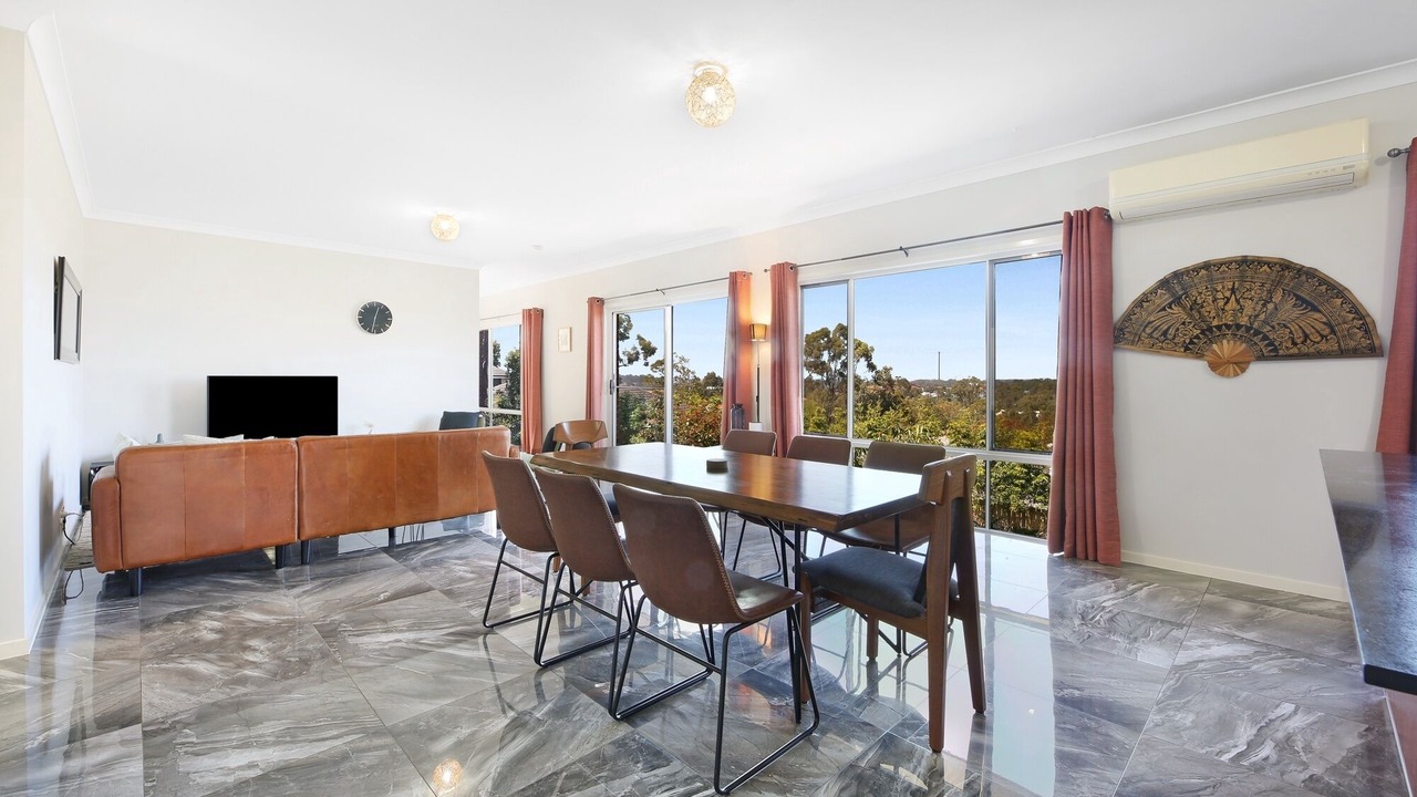 Photo of Livingroom in Upper Coomera