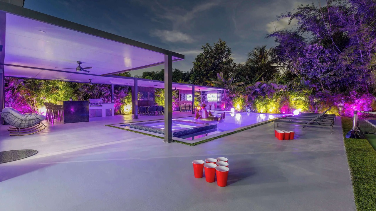 Photo of Outdoor in Golden Glades