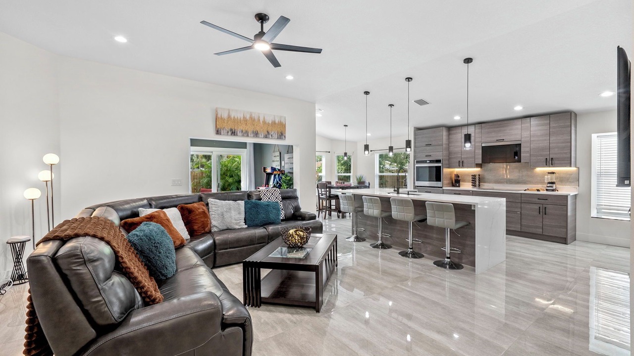 Photo of Livingroom in Temple Terrace