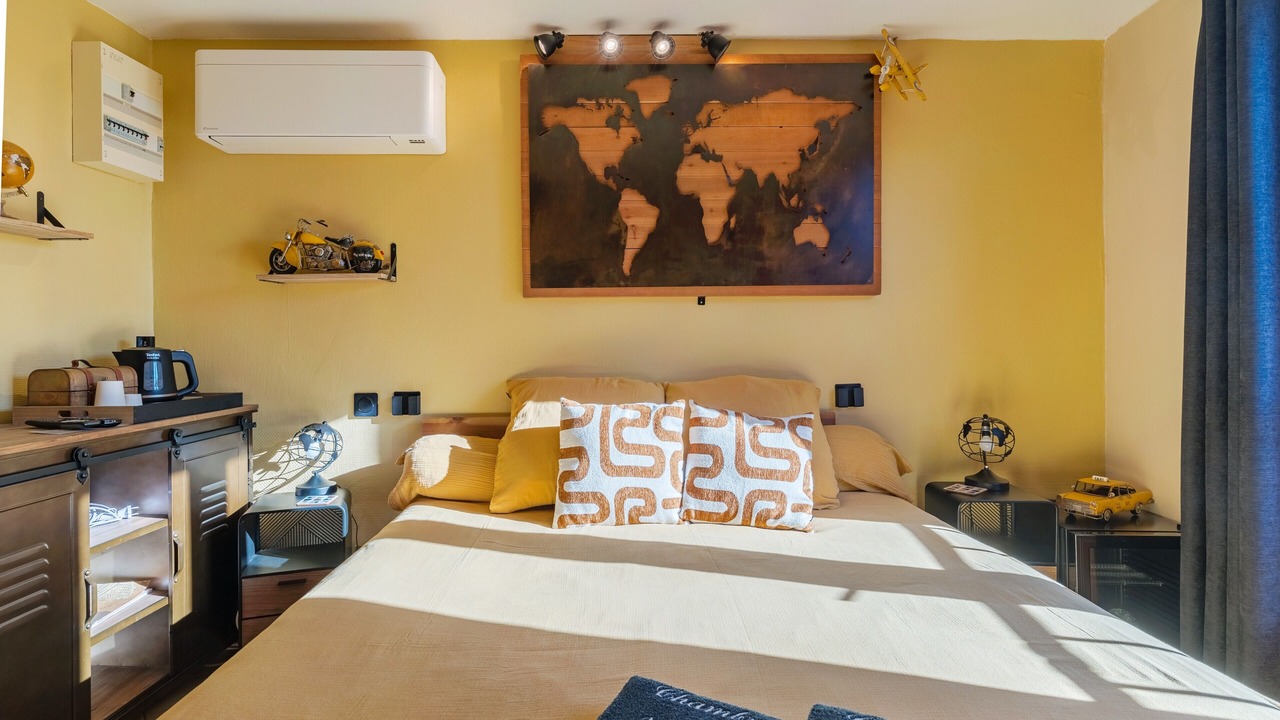 Photo of Bedroom in Sainte-Croix-du-Verdon