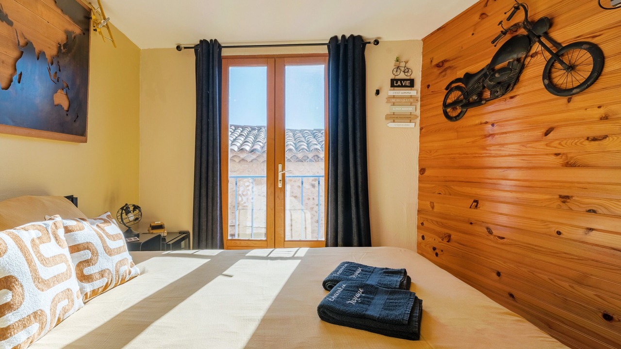 Photo of Bedroom in Sainte-Croix-du-Verdon