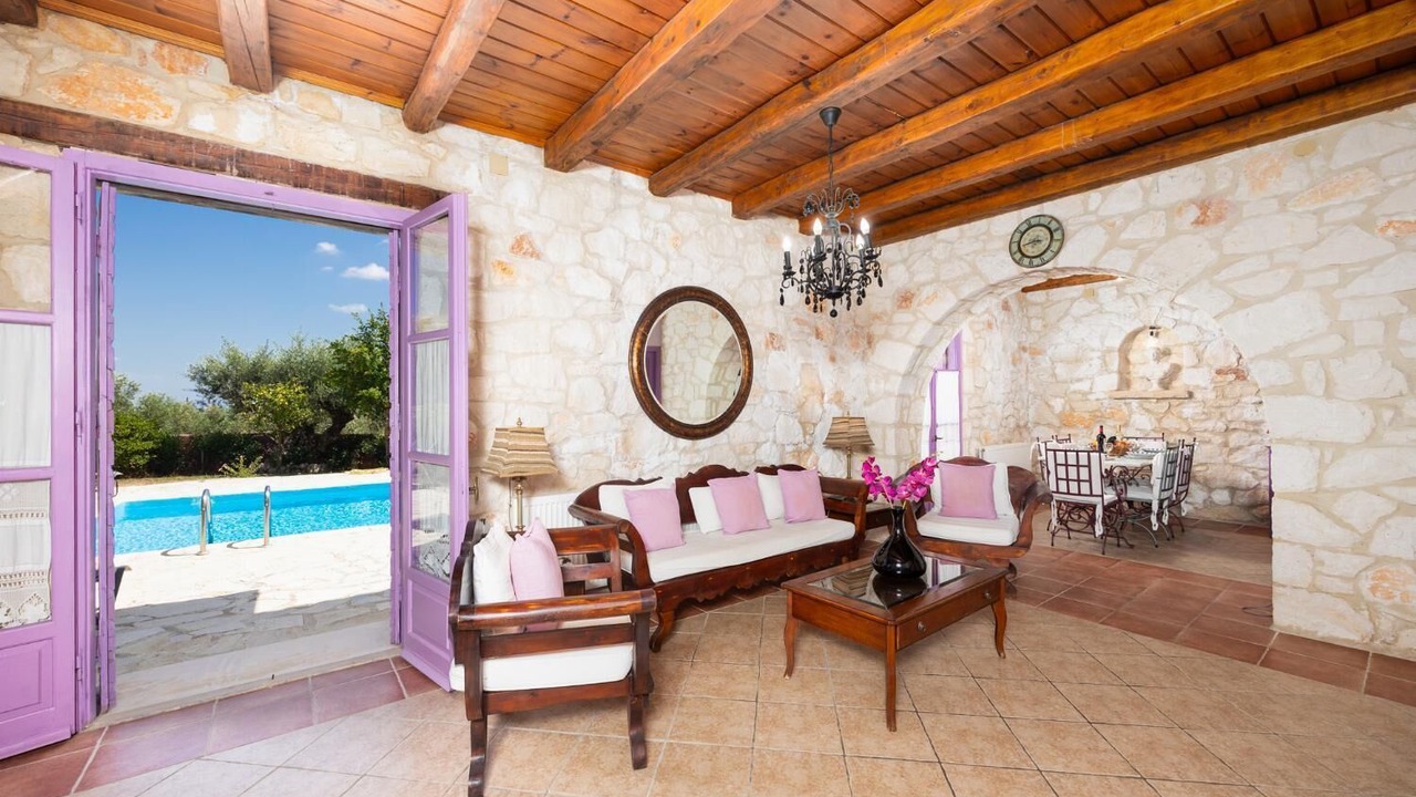 Photo of Livingroom in Agia Marina