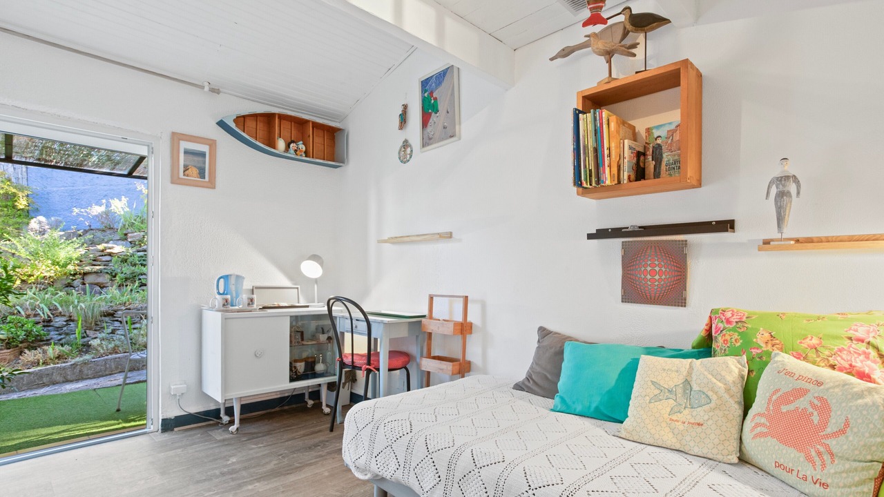 Photo of Bedroom in Pierrefeu-du-Var