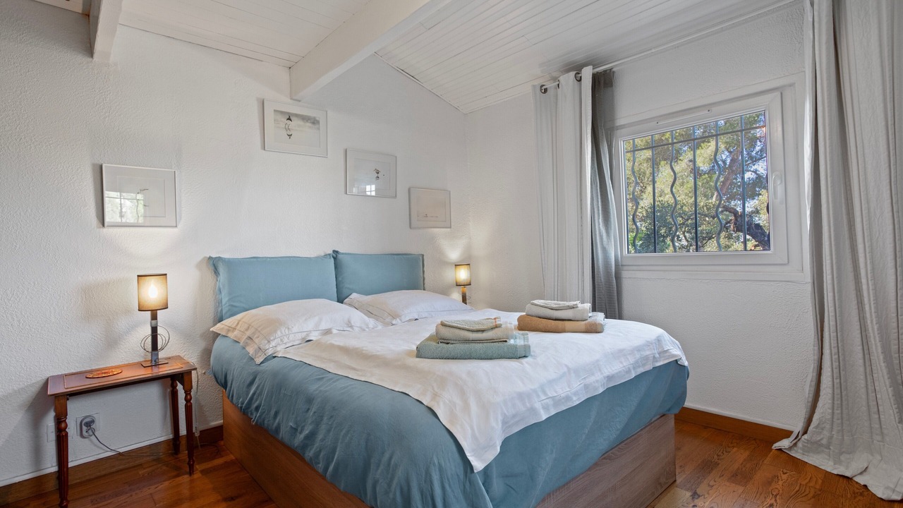 Photo of Bedroom in Pierrefeu-du-Var