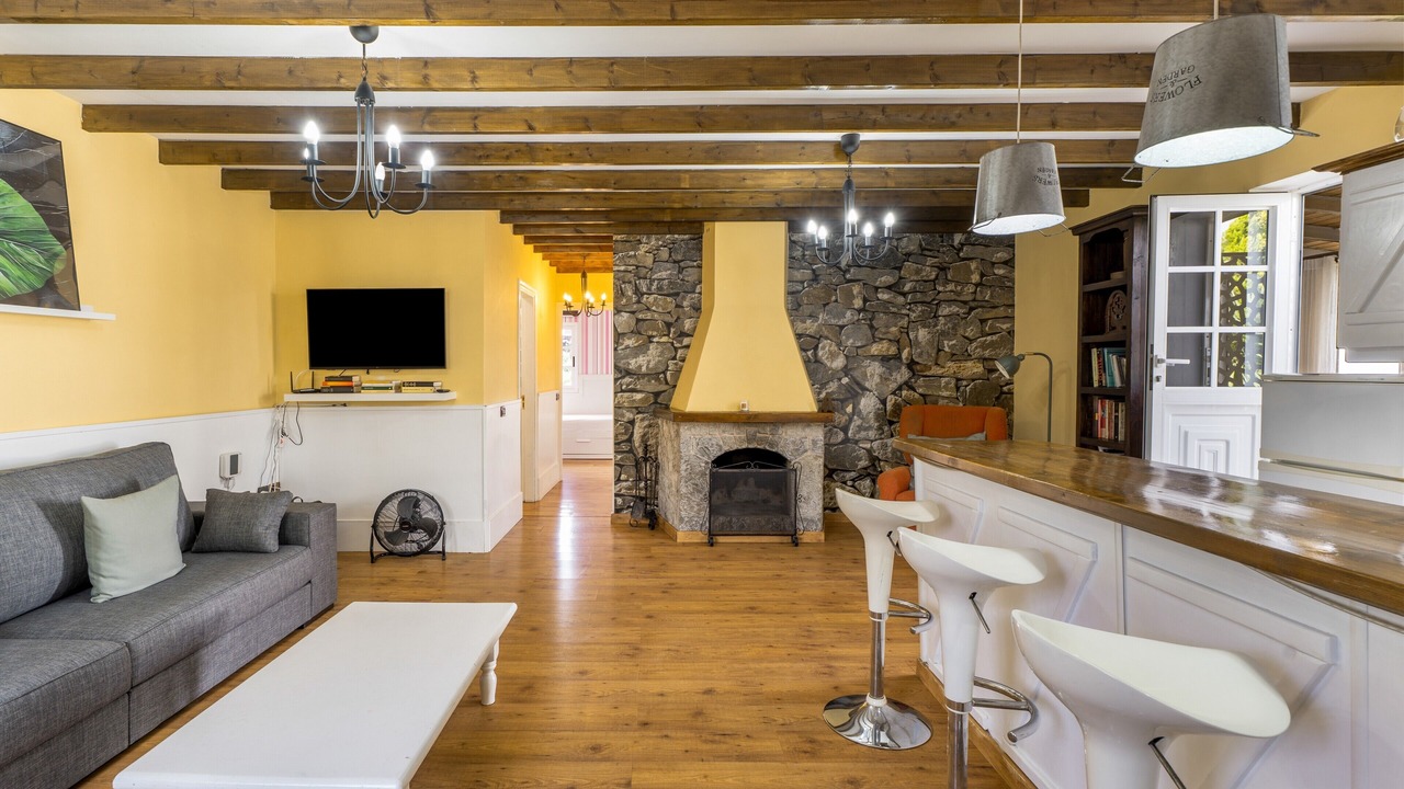 Photo of Livingroom in Taucho